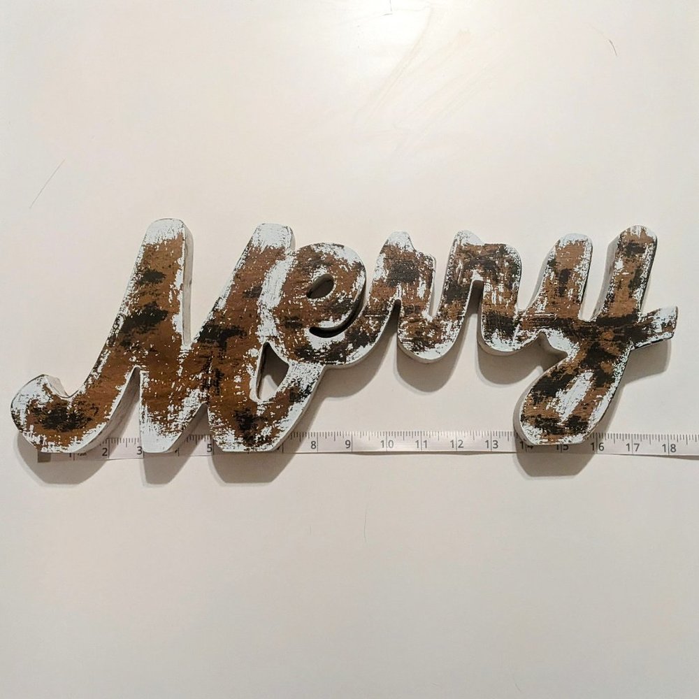 Rustic Wooden Merry Sign - Picture 9 of 11
